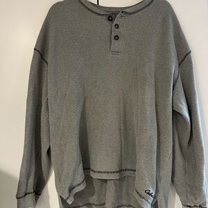 Cabela's Men's Gray Crewneck Sweater